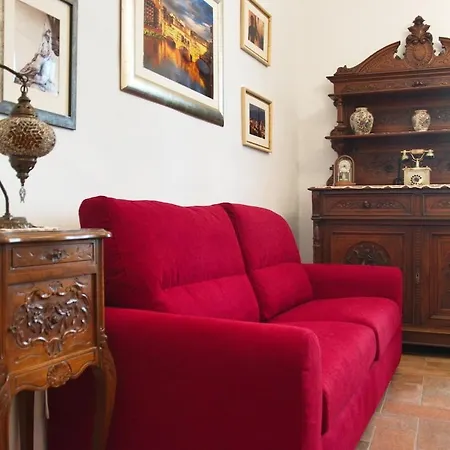 Appartement Elegant 300m From Old Town Center