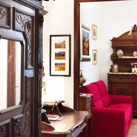 Elegant 300m From Old Town Center Appartement